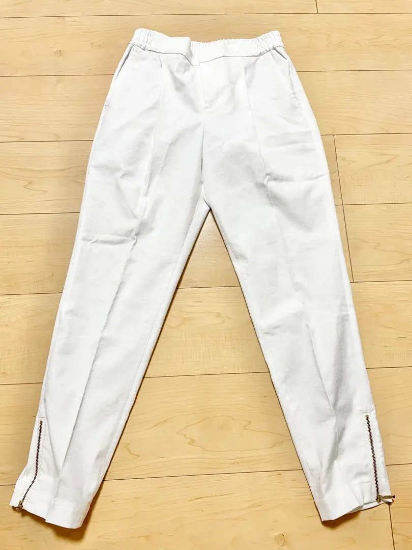Thumbnail of BARNYARDSTORM Sheltering Tapered White, with Zipper