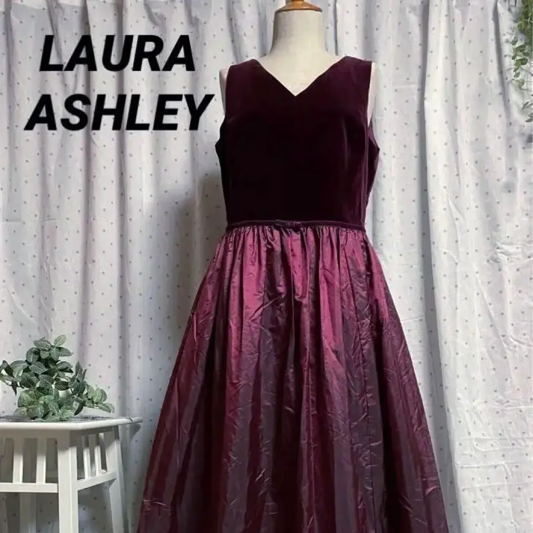 タグ付き未使用 laura ashleyローラアシュレイ クラシックロングドレス LAURA ASHLEY / ローラ アシュレイ （レディース） ロング