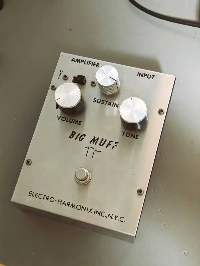 【くさっぺ】 Triangle Big Muff TRIANGLE BIG MUFF PEDAL | Tom Lee Music