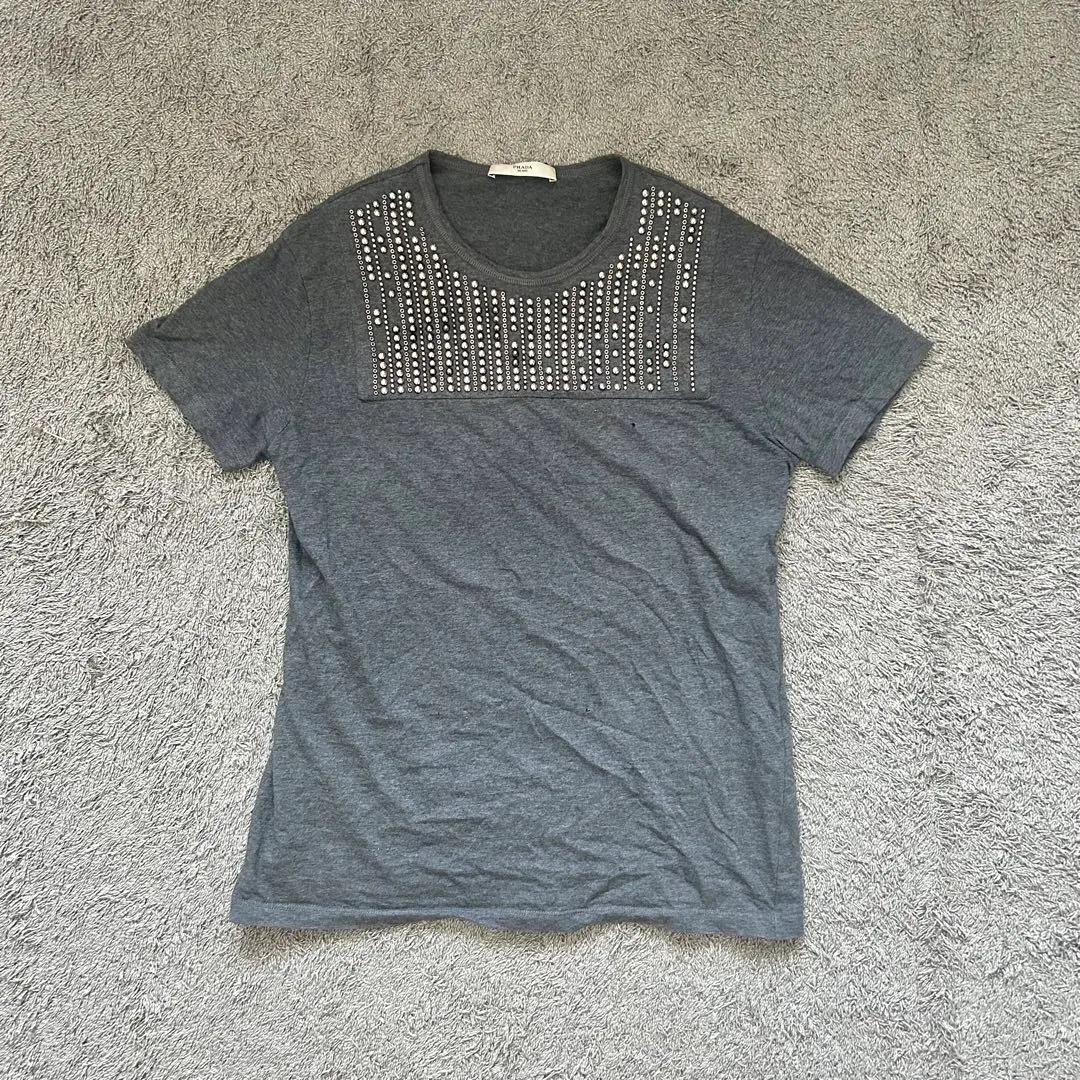 【新品未使用】PRADA スタッズ付き半袖プリーツシャツ 2025年最新】PRADA スタッズ シャツの人気アイテム - メルカリ