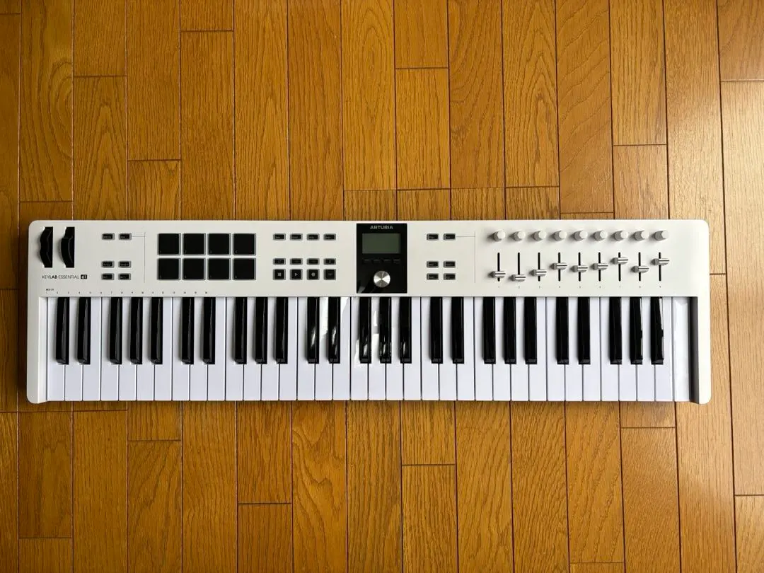 値段交渉可Arturia KeyLab 61 Essential Amazon | Arturia KeyLab Essential 61 mk3 MIDIコントローラー