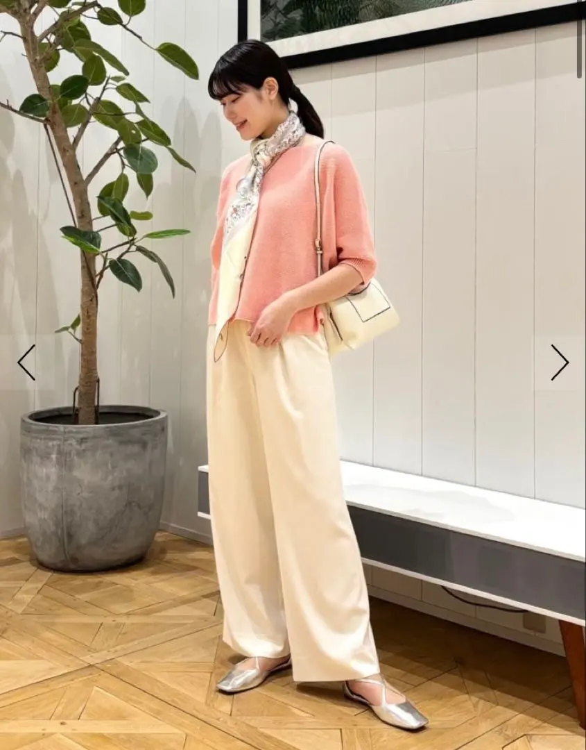 全新未使用＊TOMORROWLAND 彈力易打理半寬鬆長褲 的縮圖