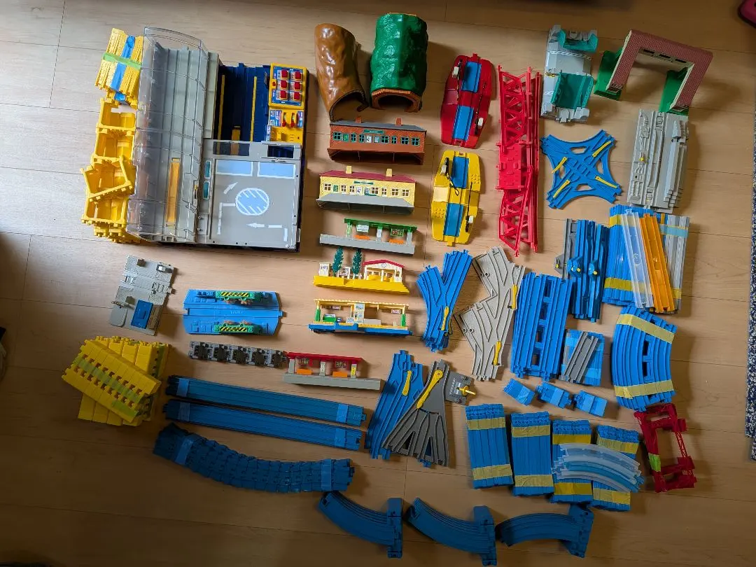 Plarail 玩具車系列 總出清 的縮圖