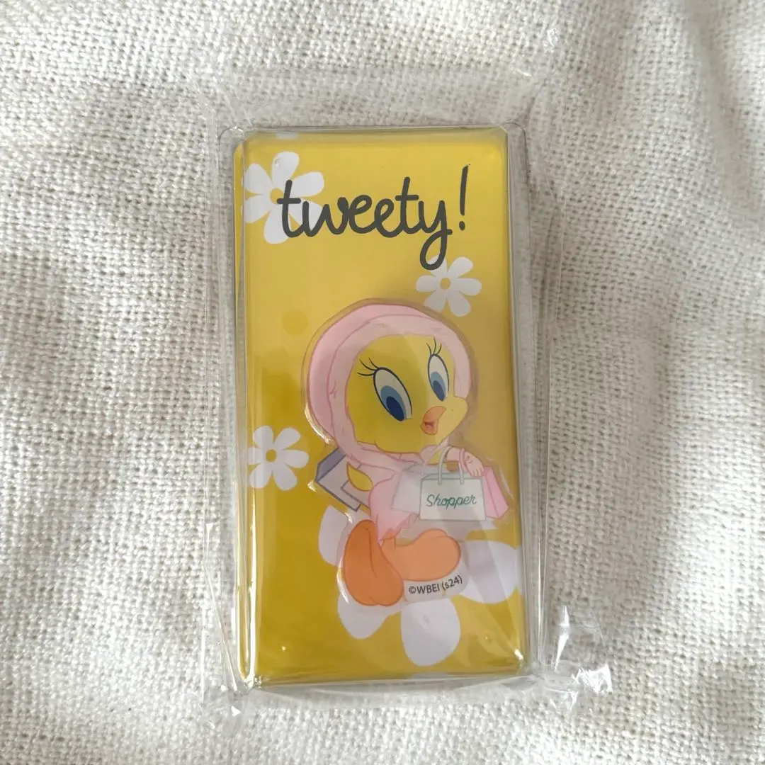 2024 IU H.E.R tweety アクリルトック 4つセット入手困難の品 公式 2024 IU H.E.R tweety アクリルトック キーリング