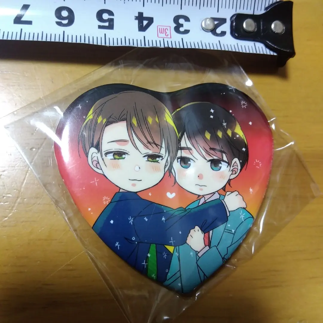 Thumbnail of 25 Cherry Magic Can Badges