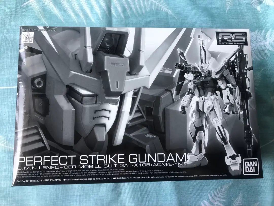 RG 1/144 パーフェクトストライクガンダム Amazon | バンダイ(BANDAI) RG 1/144 パーフェクトストライク