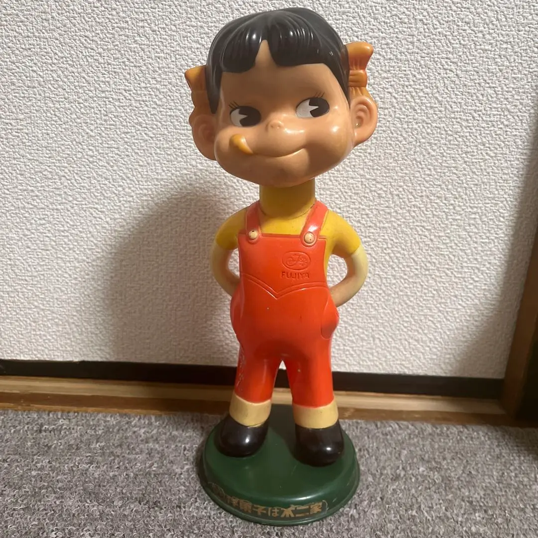 ぺこちゃん首振り人形　レトロ　非売品 不二家ペコちゃん首振り人形 非売品 昭和レトロ