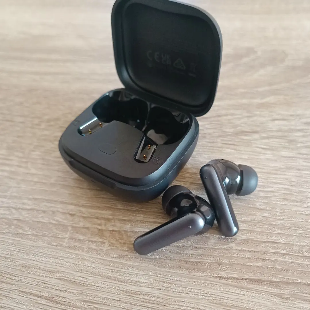 EarFun Air Pro 4i 真無線耳機 黑色 的縮圖