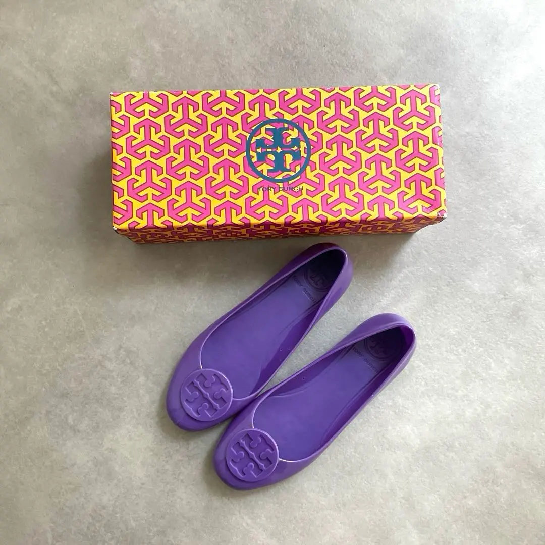 極美品⭐︎トリーバーチ　レインシューズ　フラットシューズ　サイズ8 24.5cm位 極美品⭐︎トリーバーチ レインシューズ フラットシューズ