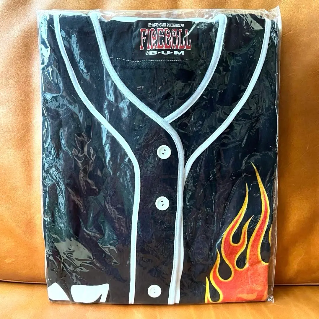 も*え様 B'z　PLEASURE97　FIREBALL　Tシャツ B'z LIVE GYM PLEASURE 97 FIREBALL ライブt - メルカリ