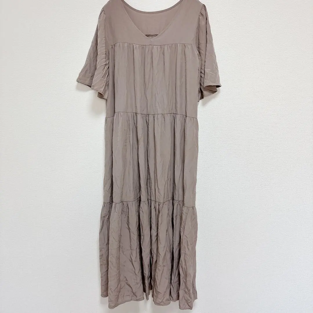 Thumbnail of Beige Tiered Design Dress Maxi Dress ✨Excellent Condition✨ Short Sleeve