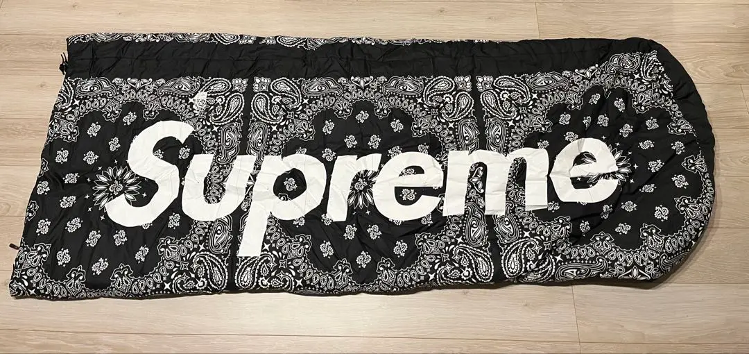 2025年最新】supreme 寝袋の人気アイテム - メルカリ