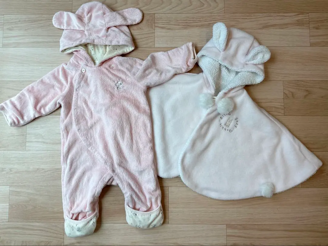 Thumbnail of Pink SNOOPY hooded romper and poncho set