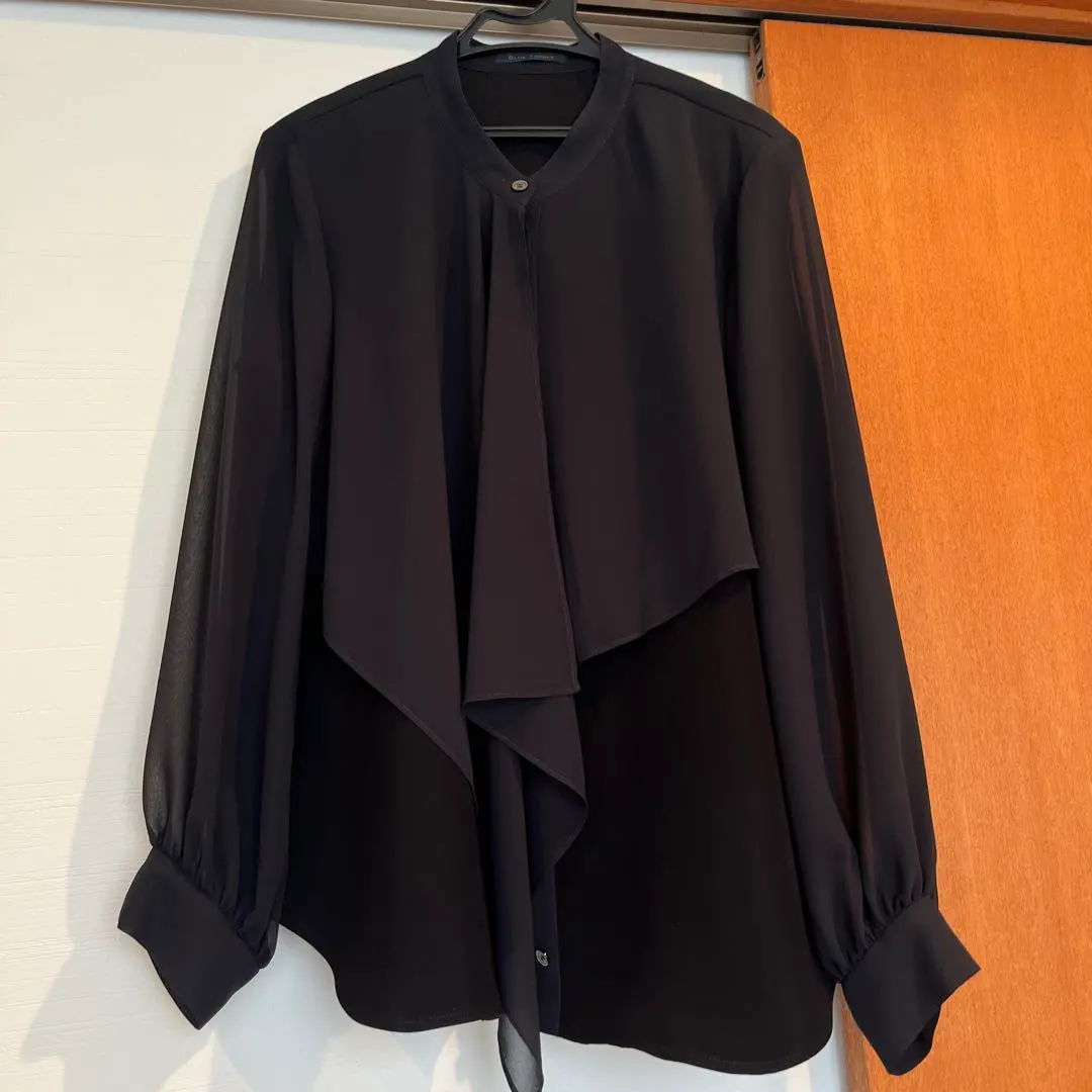 Thumbnail of Beautiful black blouse