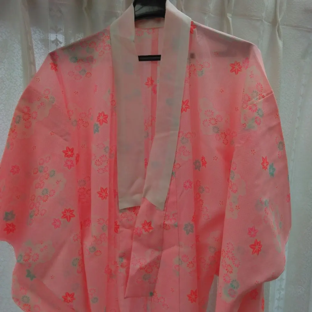 Thumbnail of Pink floral pattern