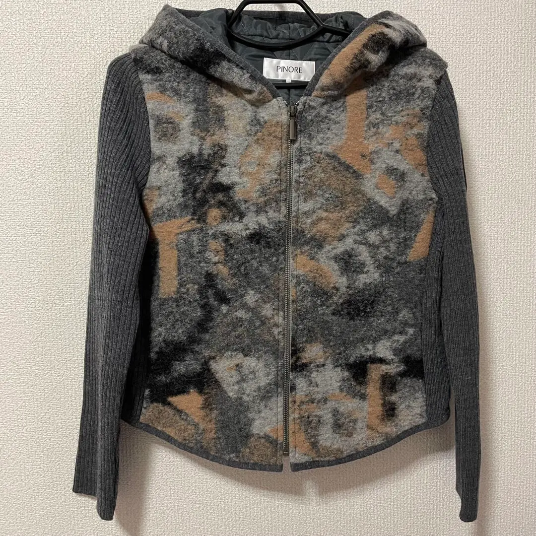 美品　PINORE バックレースジップパーカー　ネイビー　38 美品PINORE バックレースジップパーカーネイビー38