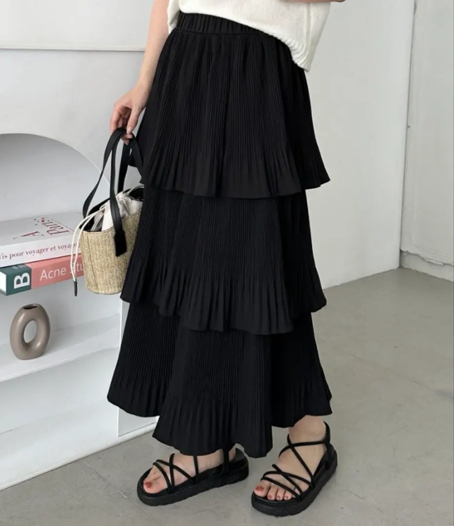 Thumbnail of (Final Price Reduction) CLEA 3-Tiered Ruffle Kankan Long Skirt