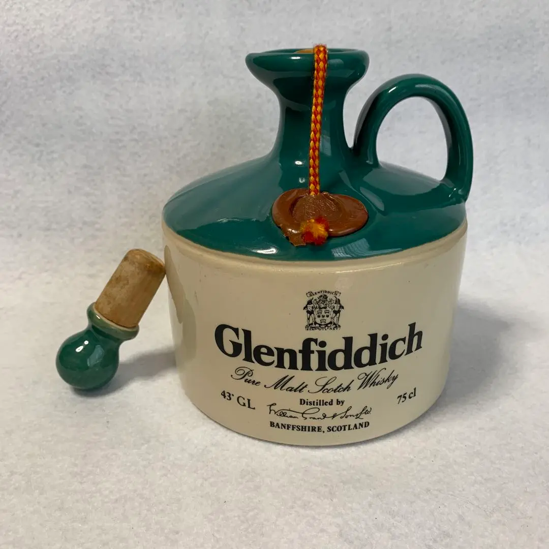 未開封　グレンフィディック　Glenfidich 陶器ボトル　古酒 未開封 グレンフィディック Glenfidich 陶器ボトル 古酒
