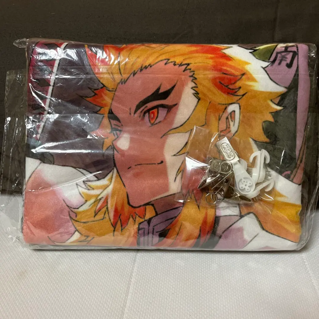 鬼灭之刃 炼狱杏寿郎 超大挂墙布制品，附带配件，全新未开封‼️ 的縮圖