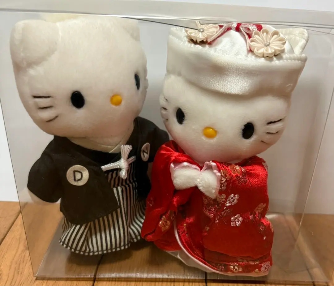 ❣️セール❣️サンリオ キティ＆ ダニエル 着物　ハカマ　新品タグ付1999年 2025年最新】ハローキティ×ダニエル袴の人気アイテム - メルカリ