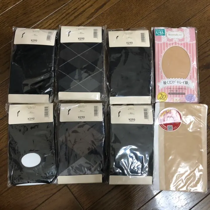 Thumbnail of Tights & Leggings