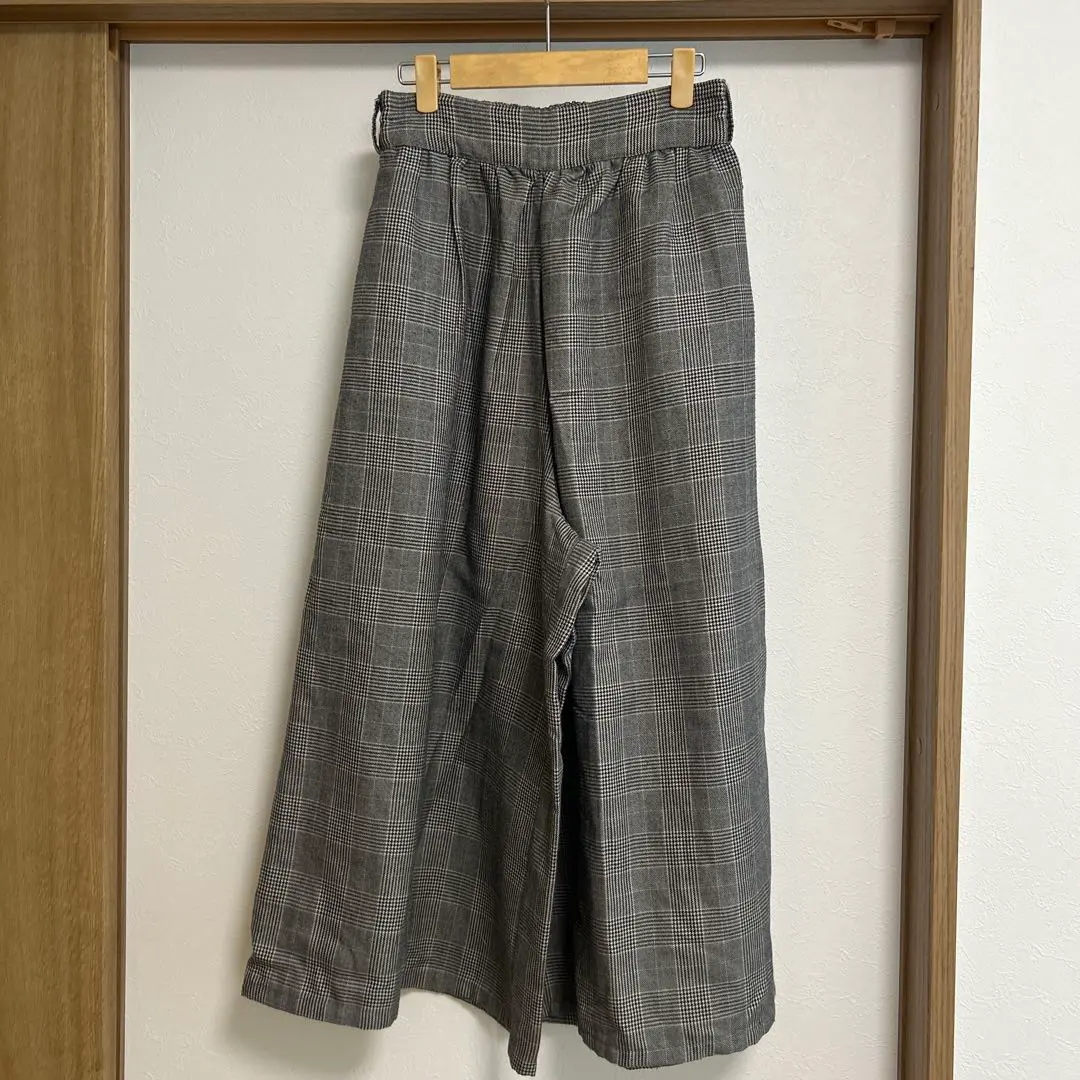 灰色系格紋寬褲 的縮圖