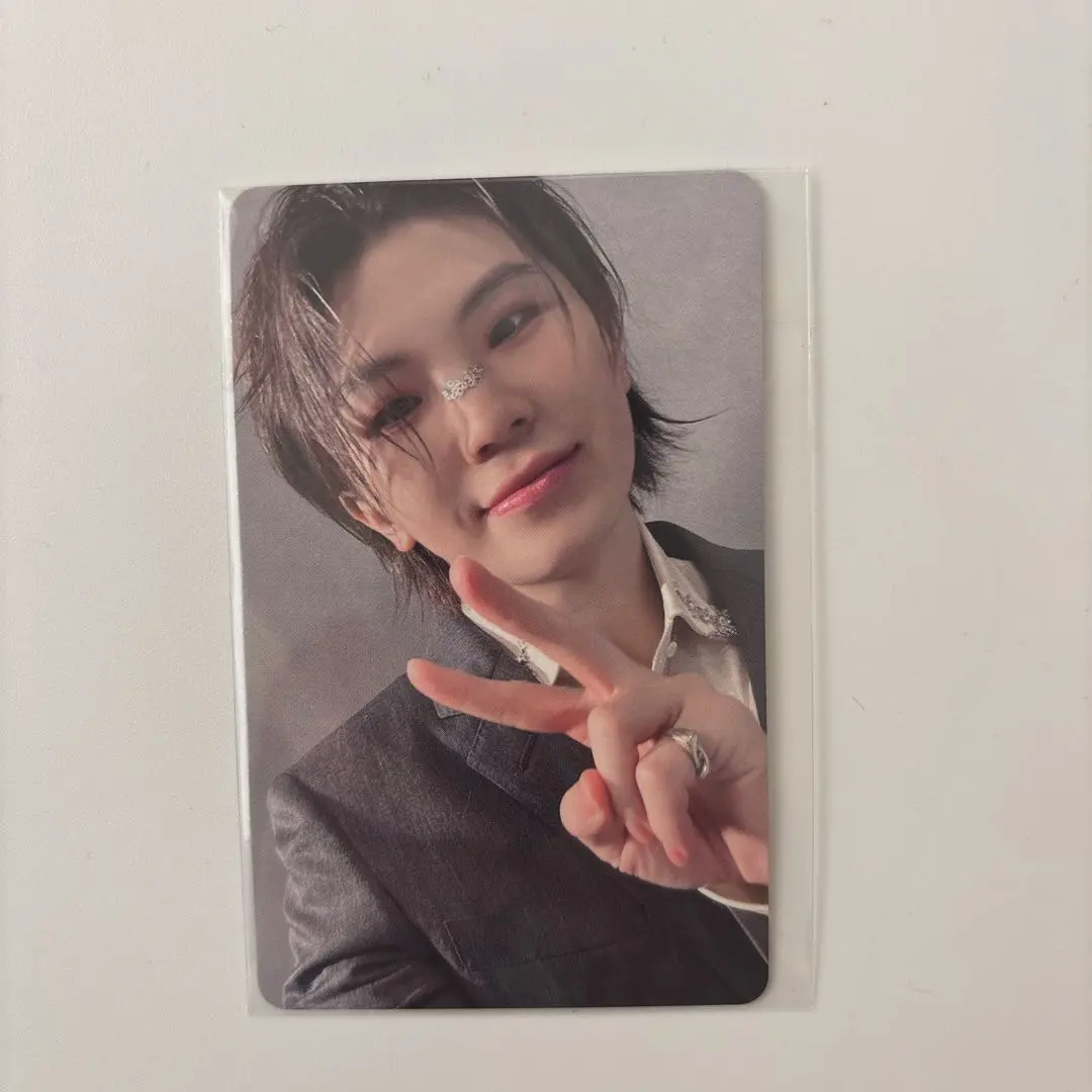 Thumbnail of SEVENTEEN Expiration Date Weverse Benefit Woozi Trading Card