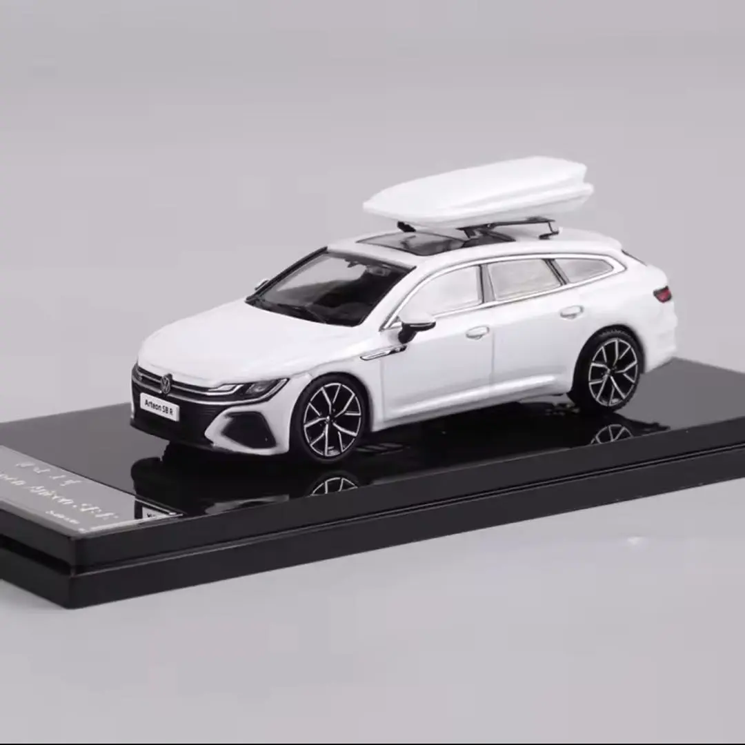 VW アルテオン 1/18 ミニカー ホワイト VW特注 1/18 フォルクスワーゲン アルテオン 2021 ホワイト