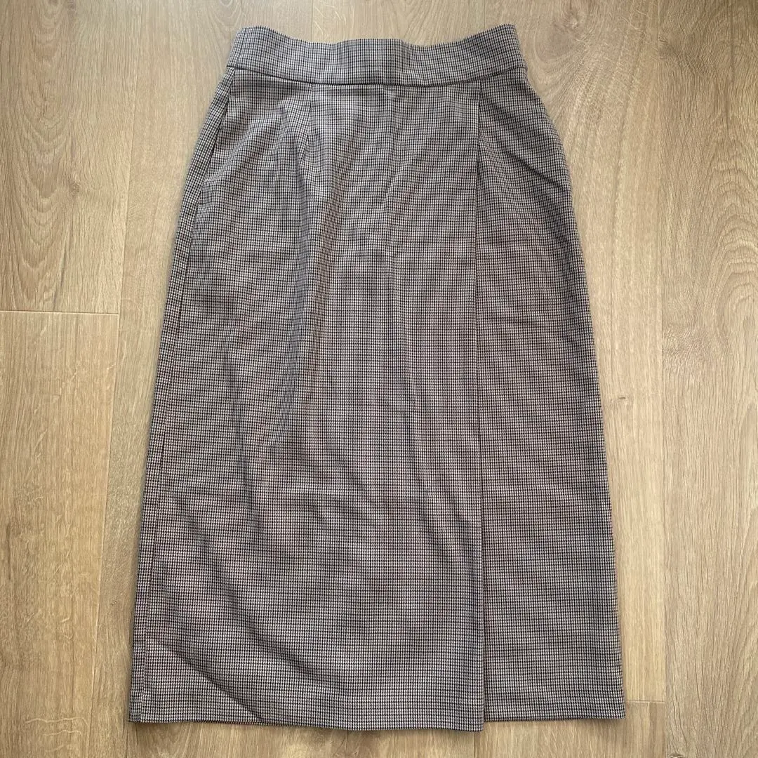 UNIQLO 格紋 窄裙 S 碼 的縮圖