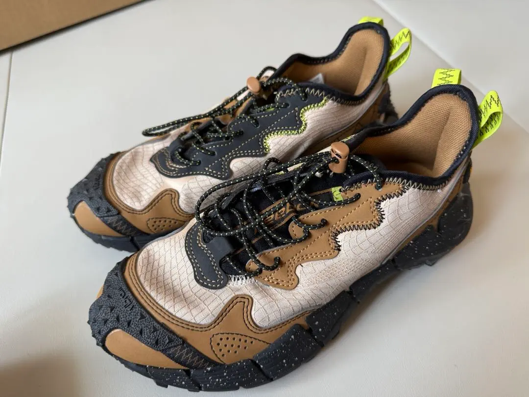 Thumbnail of Reebok Zig Kinetica 2.5 Edge, 23.5cm, Brown