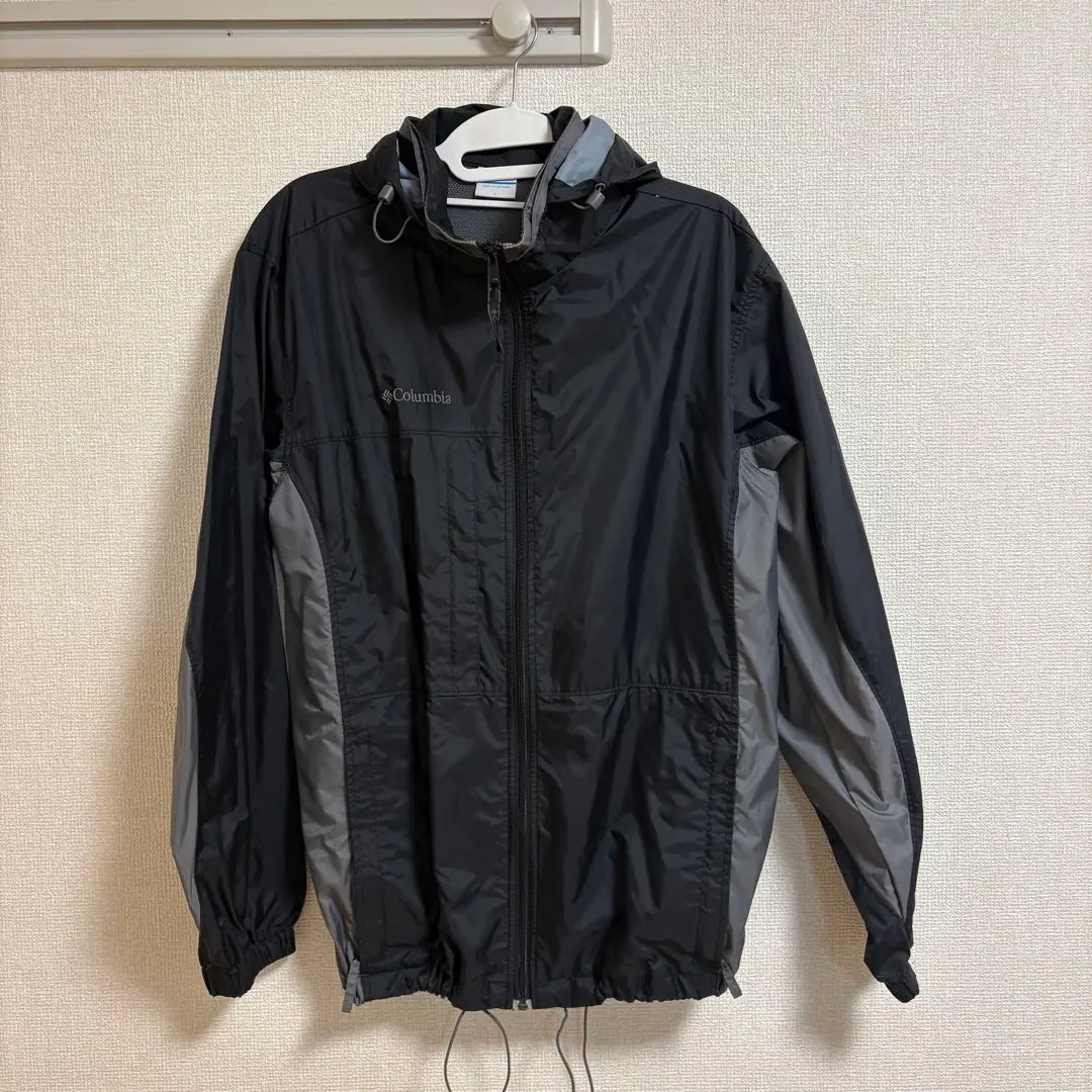 Thumbnail of Columbia nylon jacket, size L, black/gray