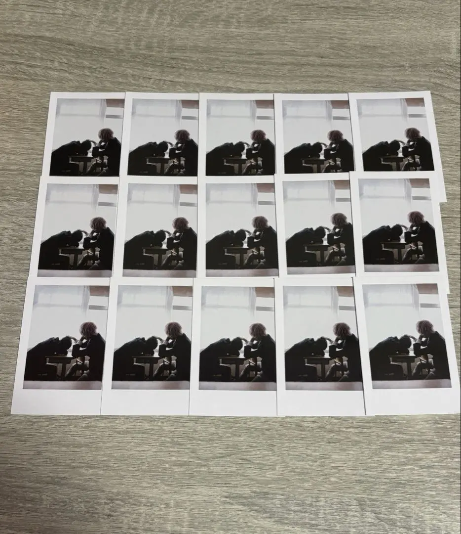 Thumbnail of 15 real-life Cheki photos of Irregular Dice (iriisu) members Riura, Nako, and the red team