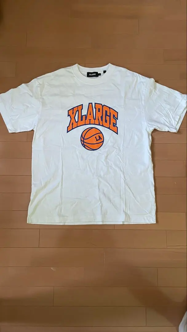 Thumbnail of XLARGE Basketball T-shirt, Size L