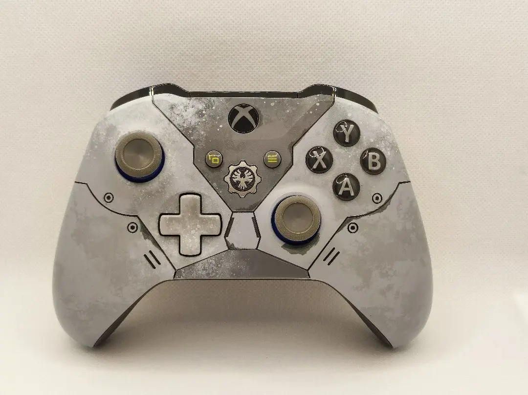 Microsoft - (本体)Xbox360 320GB Gears of War 3(ギアーズ オブ ウォー3) リミテッドエディション(S4K-00012) 日本マイクロソフト Microsoft XBOX 360 Gears of War 3 Limited Edition Console