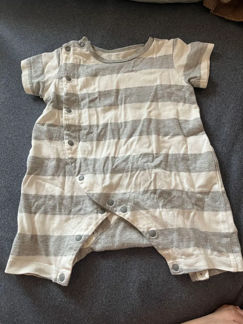 條紋圖案犬刺繡連身衣 的縮圖