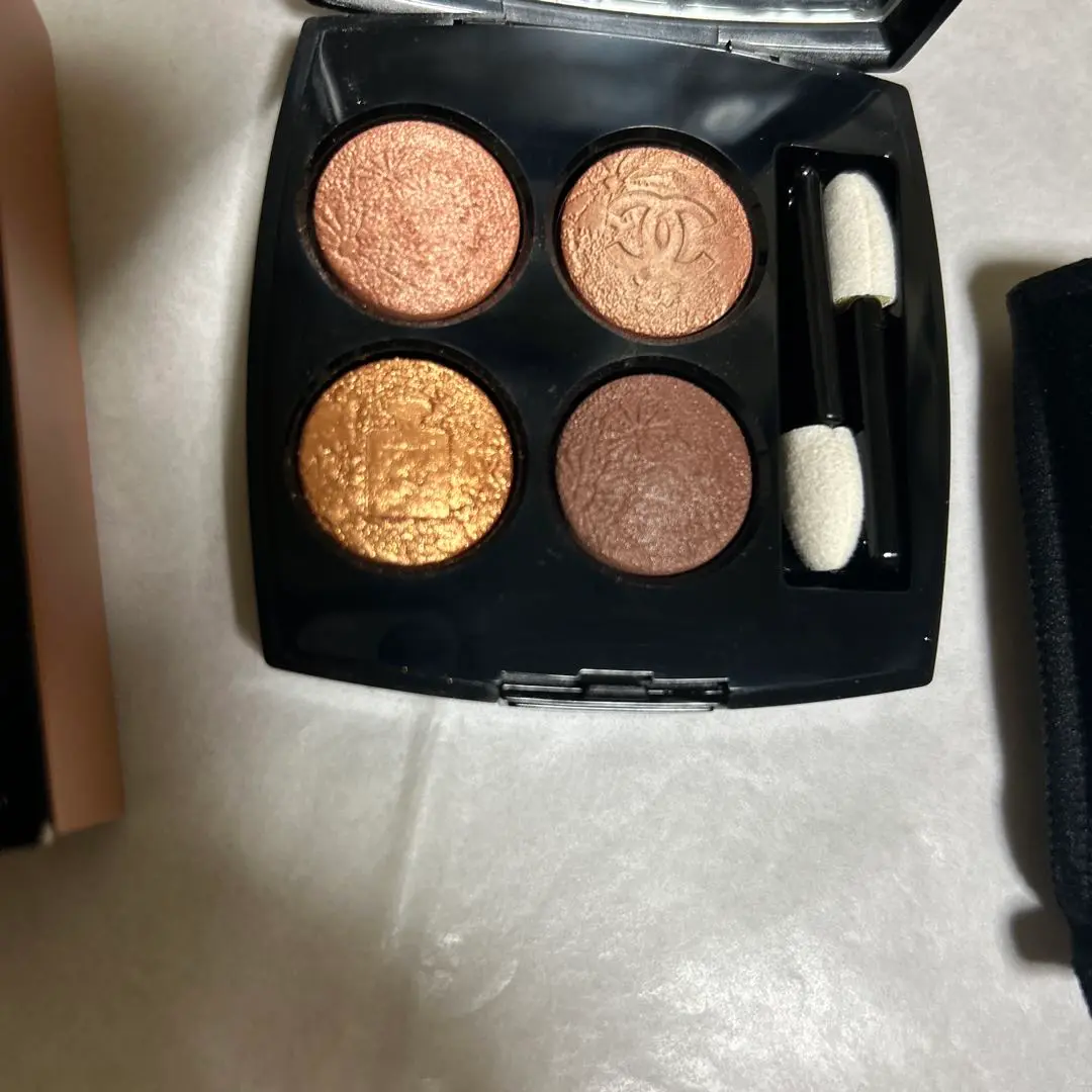 Amazon.co.jp: シャネル CHANEL レ キャトル オンブル 937