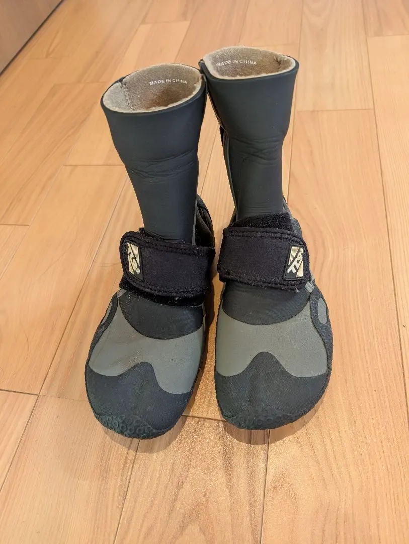 Thumbnail of TLS Surf Boots 23.5cm 3mm