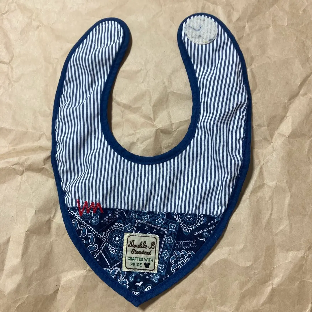 Thumbnail of Miki House bib