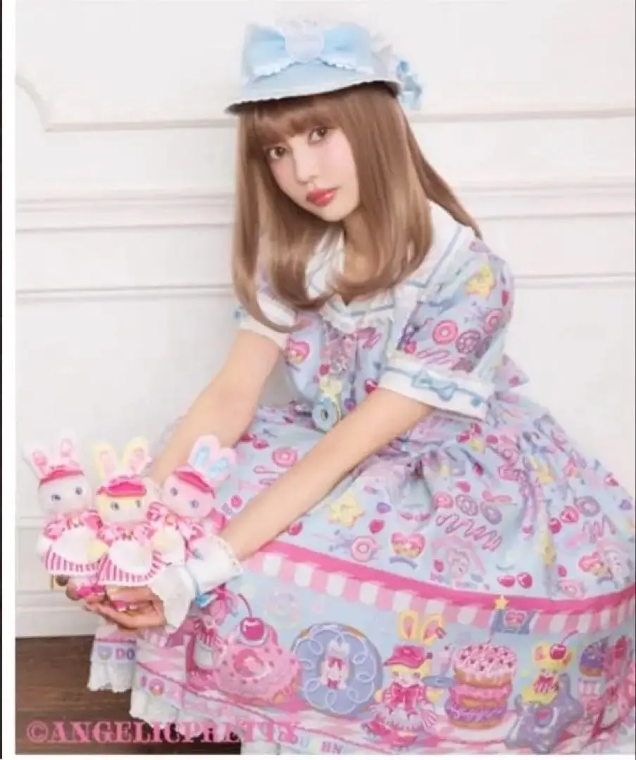 誠実 Toy's Donut Diner スカート&サンバイザー二点セット売り スカート