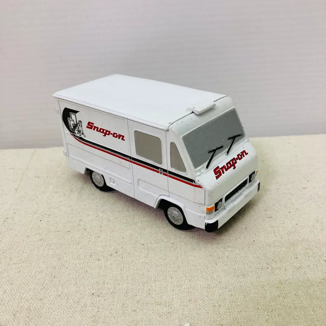 スナップオンバン　ダイキャストカー Amazon.co.jp: スナップオン バン Snap-on REPLICA ダイキャスト