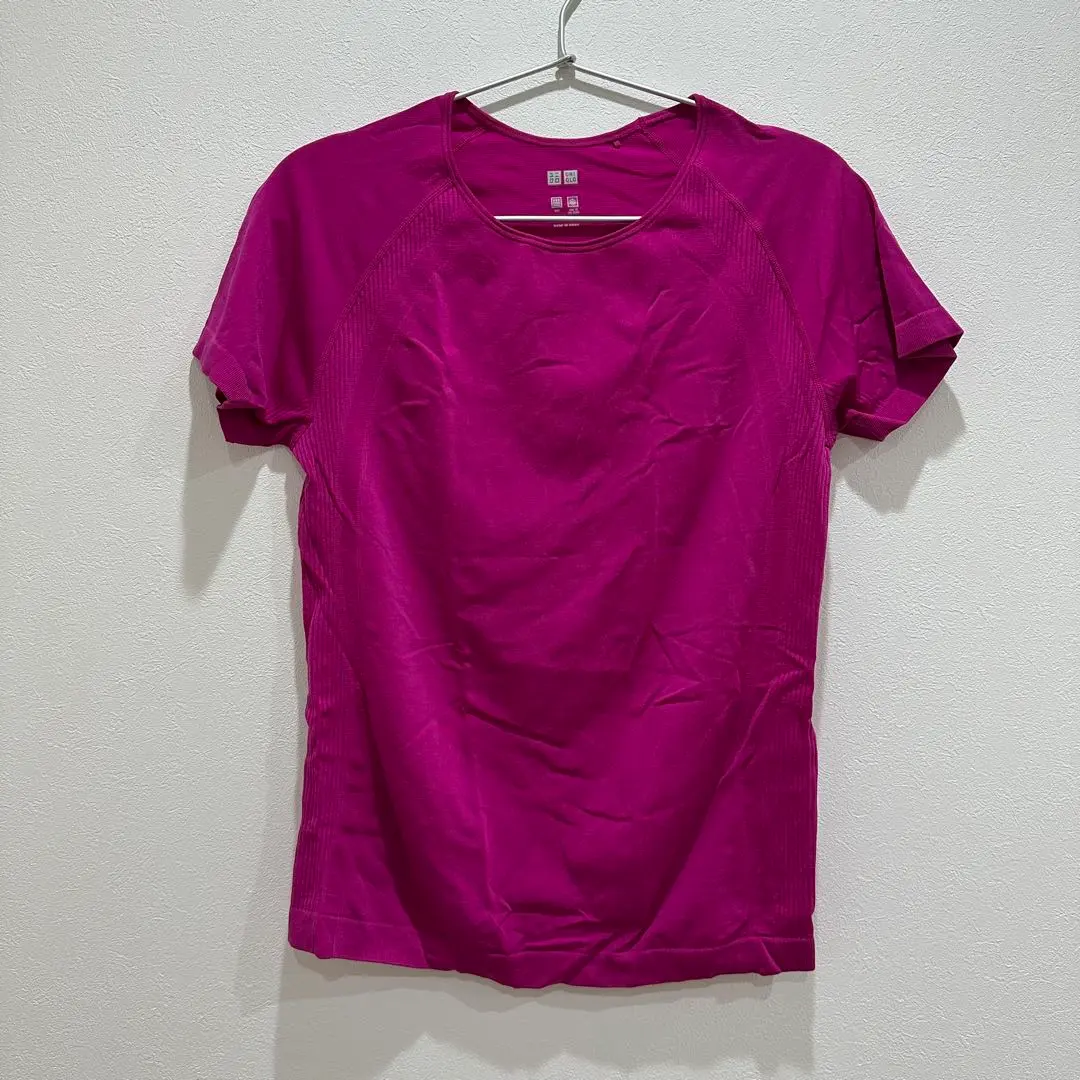 Thumbnail of Uniqlo AIRism Sports T-shirt, Pink, L