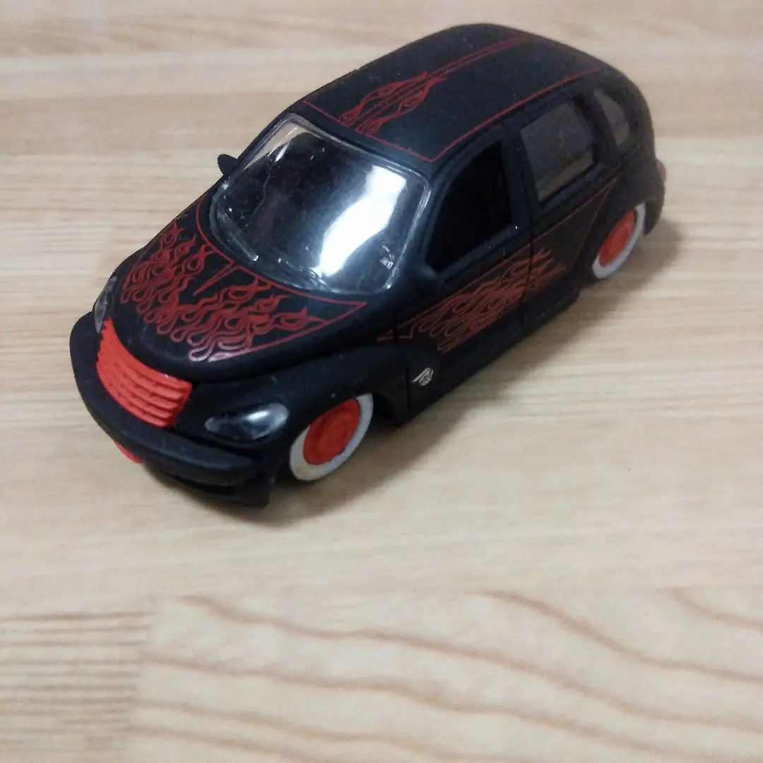 PT CRUISER ミニカー 1/18 Motormax Chrysler GT Cruiser (Metalic Silver) Diecast