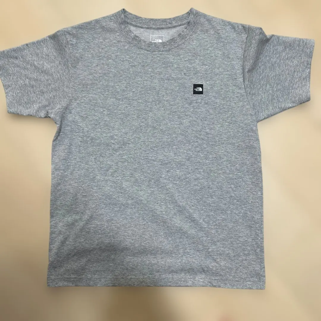 Thumbnail of The North Face gray t-shirt