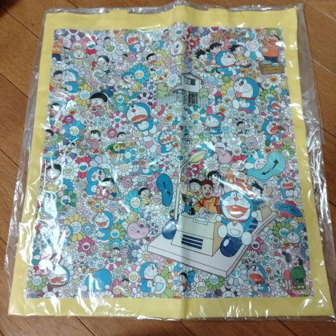 カイカイキキ　村上隆　ドラえもんトートバッグA.Bセット 9月21日(火)よりWEBショップにて、ドラえもん×村上隆グッズ販売