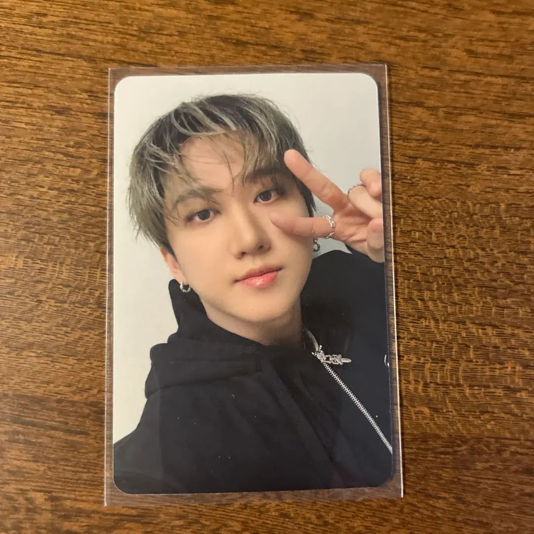 Thumbnail of Changbin Apple Music bonus trading card