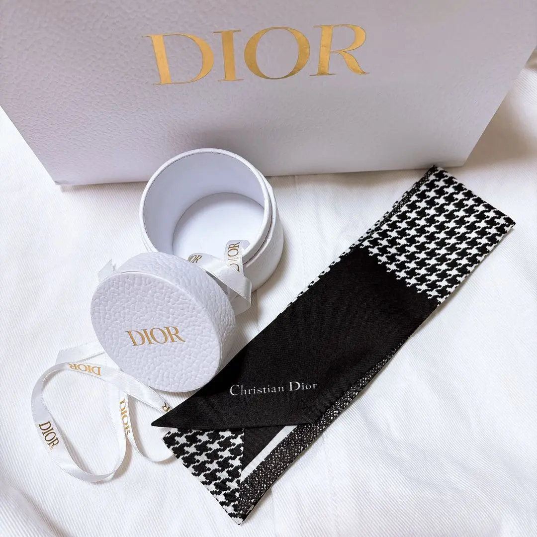 DIOR ミッツァ スカーフ 千鳥柄 Dior ミッツァ スカーフ 千鳥柄
