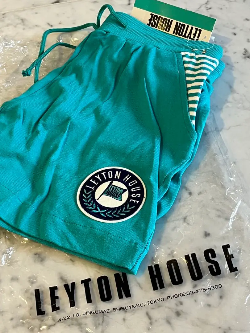 激レアの当時もの！あのロゴも★レイトンハウス LEYTON HOUSE のジーンズ　　P14 レイトンハウス ブルゾン ジャンパー ワッペンロゴ レーシング