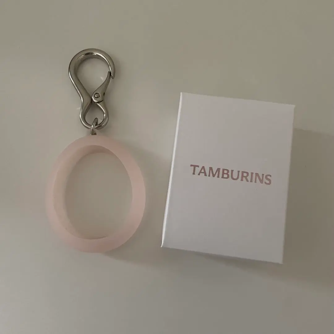 ⭐︎i ⭐︎ TAMBRINSハンドクリーム＆キーホルダーセット新品未使用！ 2025年最新】タンバリンズ ハンドクリーム キーホルダーの人気