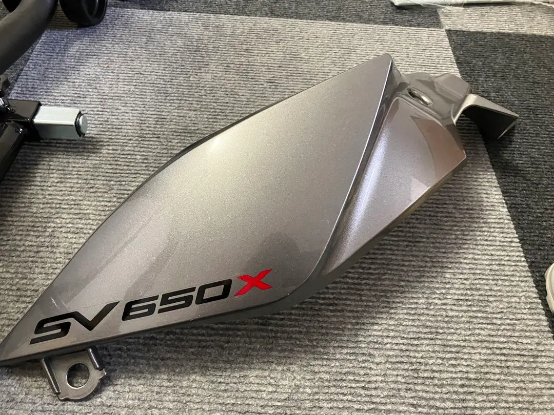 美品　SV650X 純正カウル　加工なし スズキ純正 SV650X ライトカウル のパーツレビュー | SV650ABS