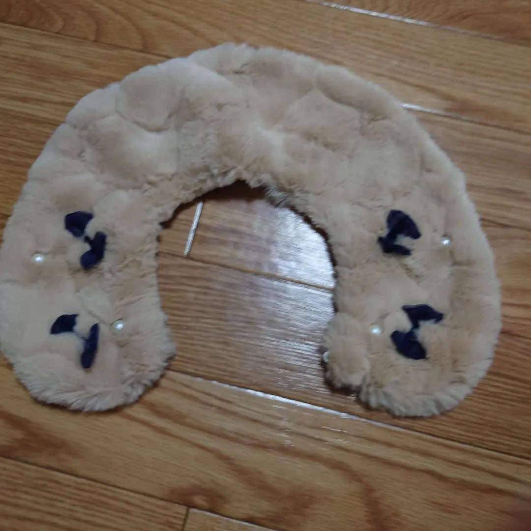 Thumbnail of apres les cours Beige Fur Tippet with Ribbon 110-140